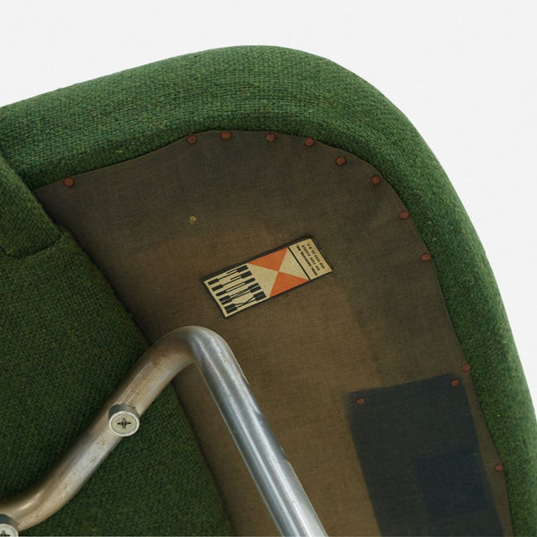Set of six early upholstered executive chairs designed by Eero Saarinen for Knoll Associates
