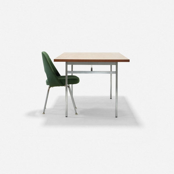 Set of six early upholstered executive chairs designed by Eero Saarinen for Knoll Associates