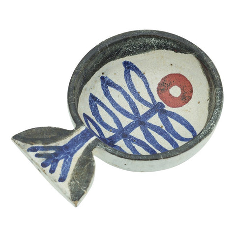 Studio pottery bowl in the shape of a fish by Robert Weimerskirch
